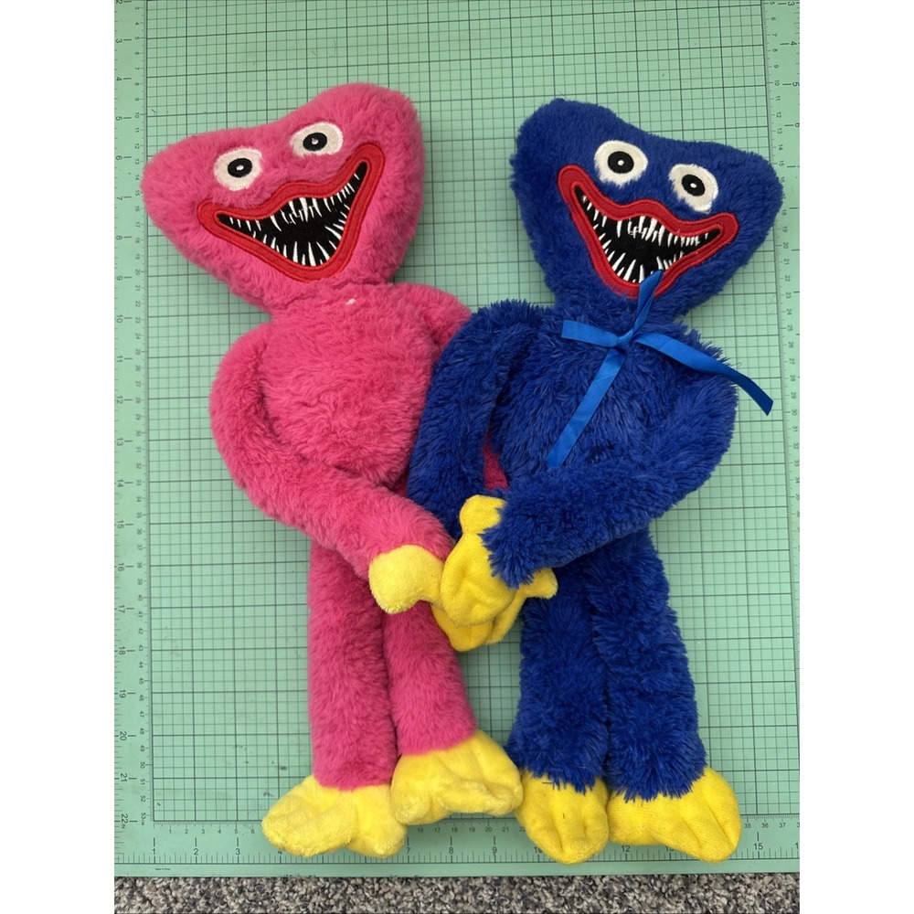 Set of (2) Poppy Playtime Huggy Wuggy & Kissy Missy Plush Monster with Hug Hands